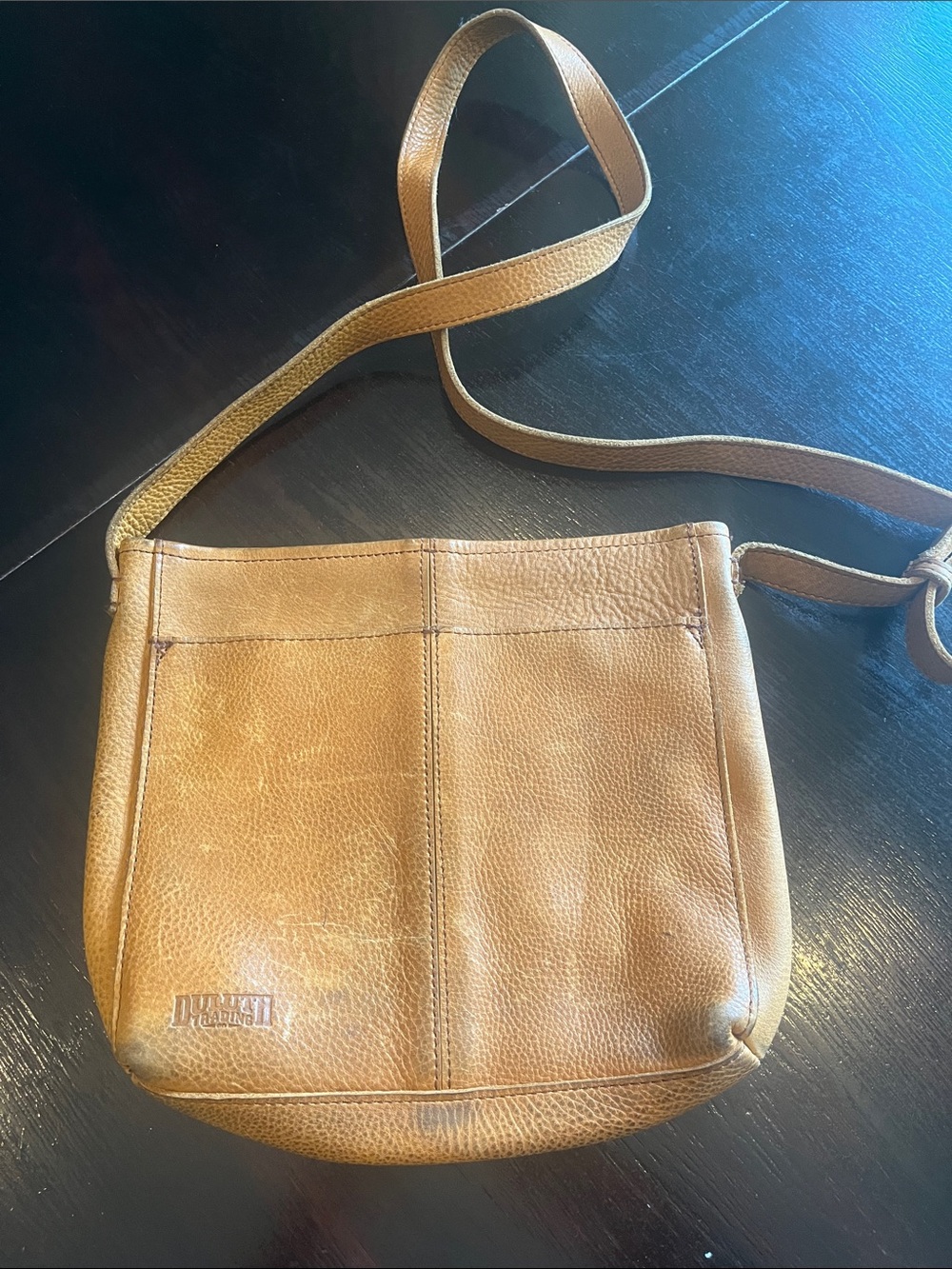 Duluth Trading Co Tan Leather Messenger Crossbody